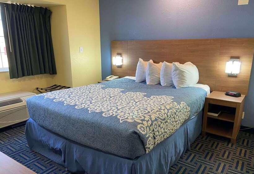 בית מלון כפרי Days Inn & Suites By Wyndham Pryor