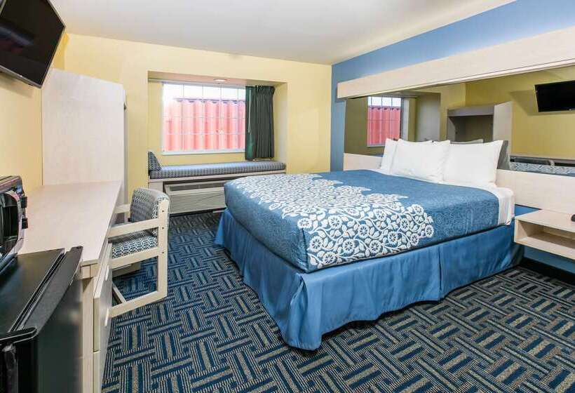 בית מלון כפרי Days Inn & Suites By Wyndham Pryor