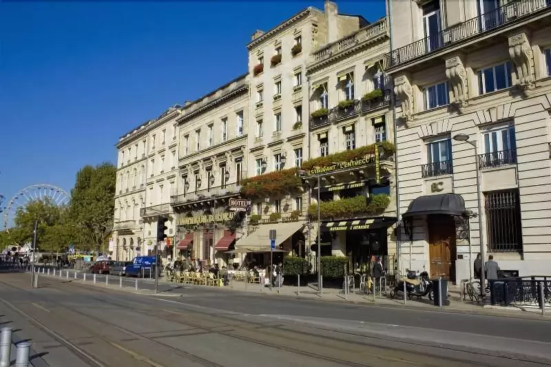 ホテル Des 4 Soeurs