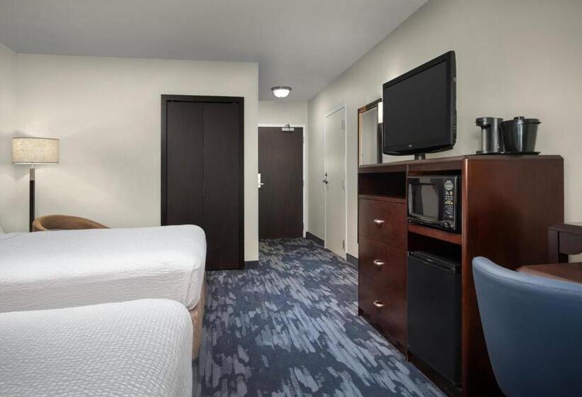 Отель Fairfield By Marriott Tacoma Puyallup