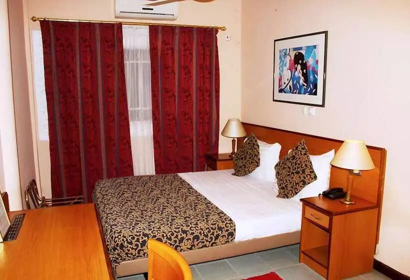 هتل Grand Casamora