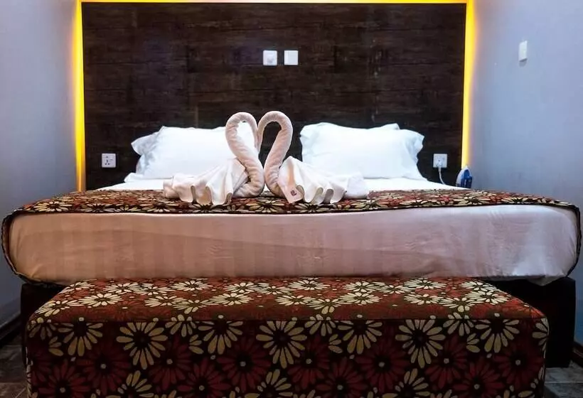 هتل Grand Casamora