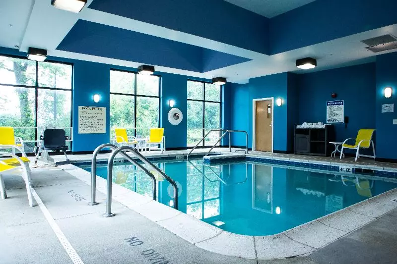 Otel Holiday Inn Express Harrisburg West, An Ihg