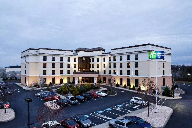 Otel Holiday Inn Express Harrisburg West, An Ihg
