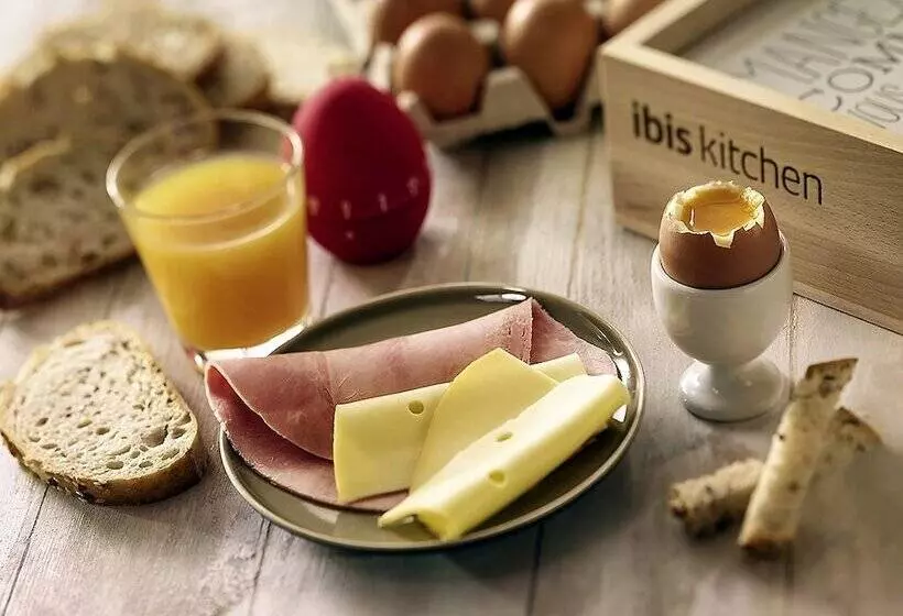 Hotel Ibis Istres Trigance