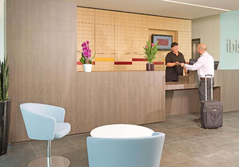 בית מלון כפרי Ibis Heverlee Leuven