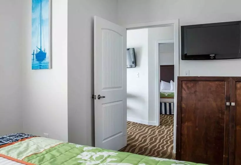 Island Inn & Suites, Ascend Hotel Collection