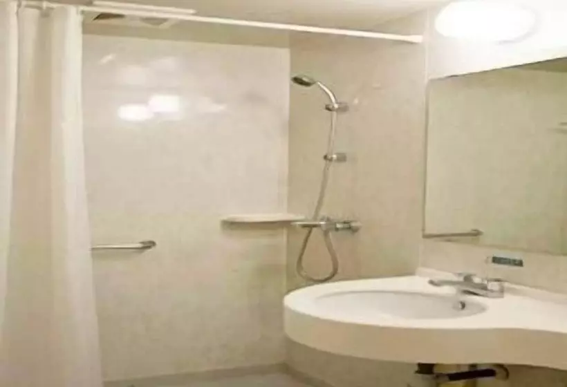 Отель Jinjiang Inn Jiangxi Jingde Town