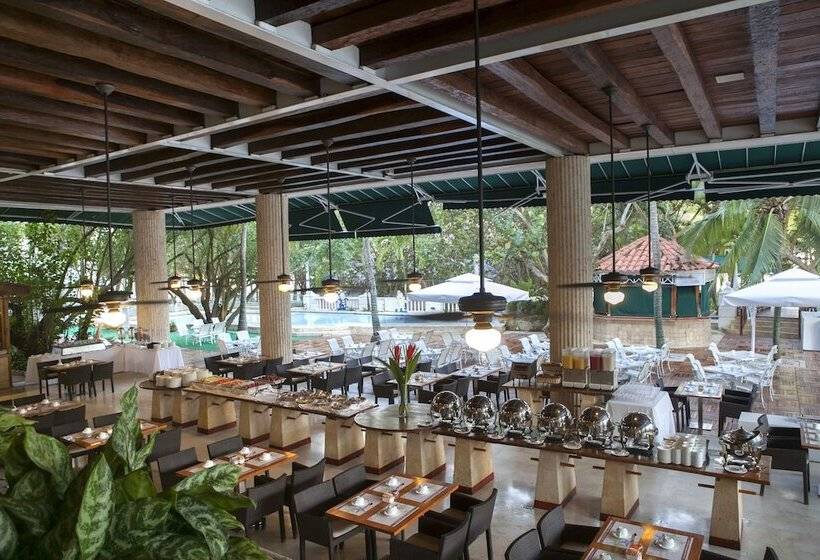 هتل Las Americas Casa De Playa