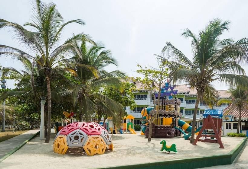 هتل Las Americas Casa De Playa