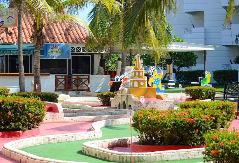 هتل Las Americas Casa De Playa