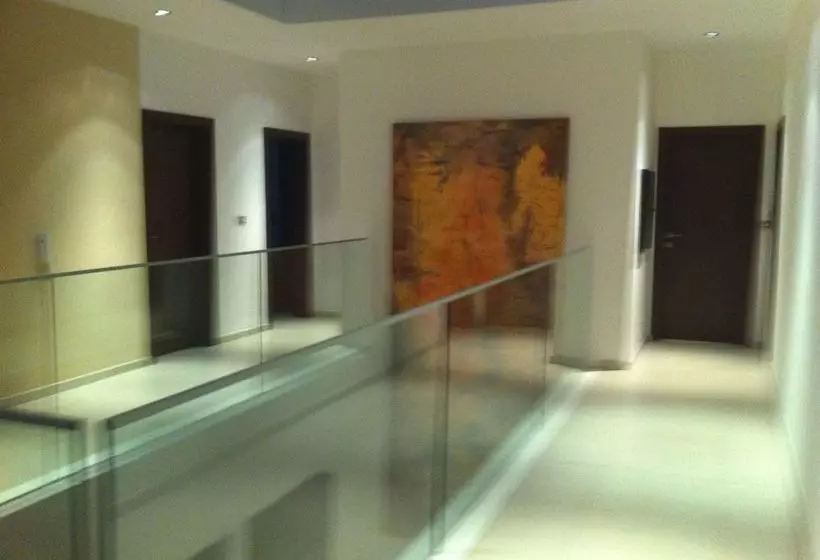 هتل Maison Rouge Cotonou