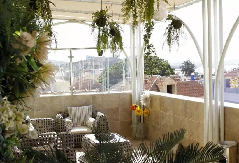 هتل Mindelo Residencial