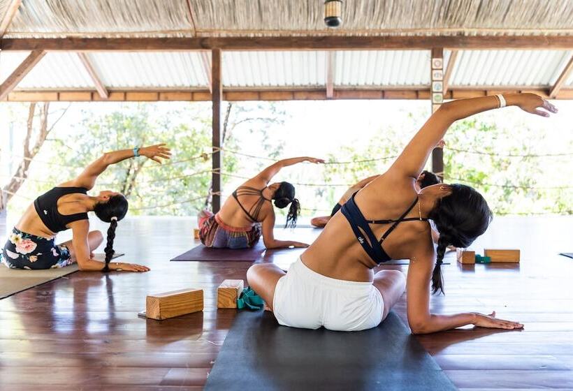 فندق Nautilus Surf & Yoga Villas Santa Teresa