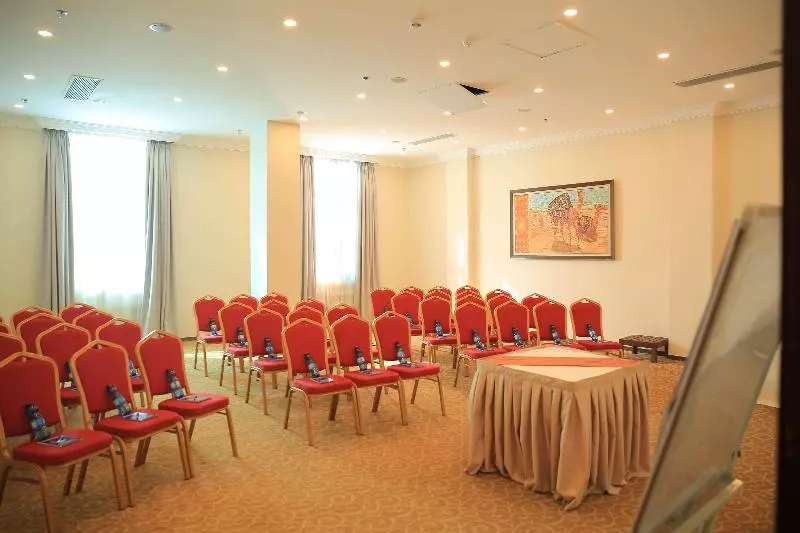 هتل Swiss Inn Nexus