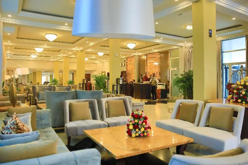 هتل Swiss Inn Nexus