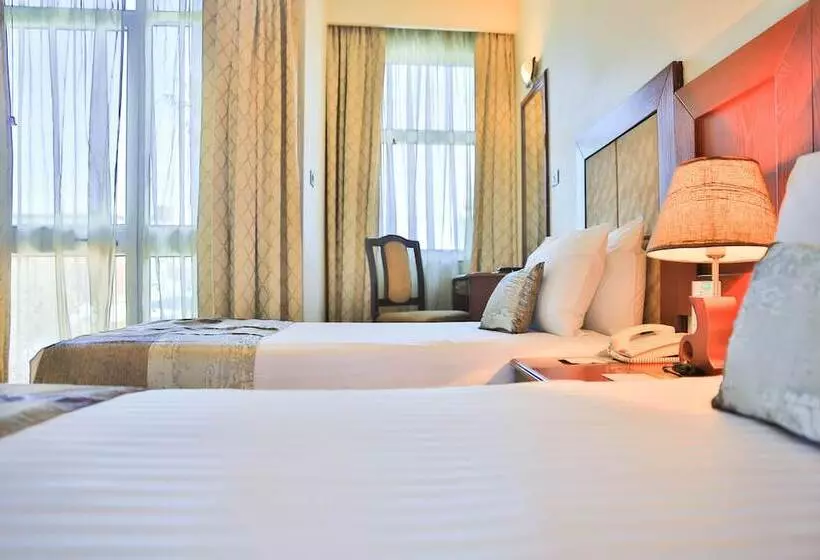 هتل Swiss Inn Nexus