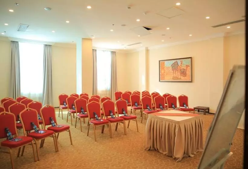 هتل Swiss Inn Nexus