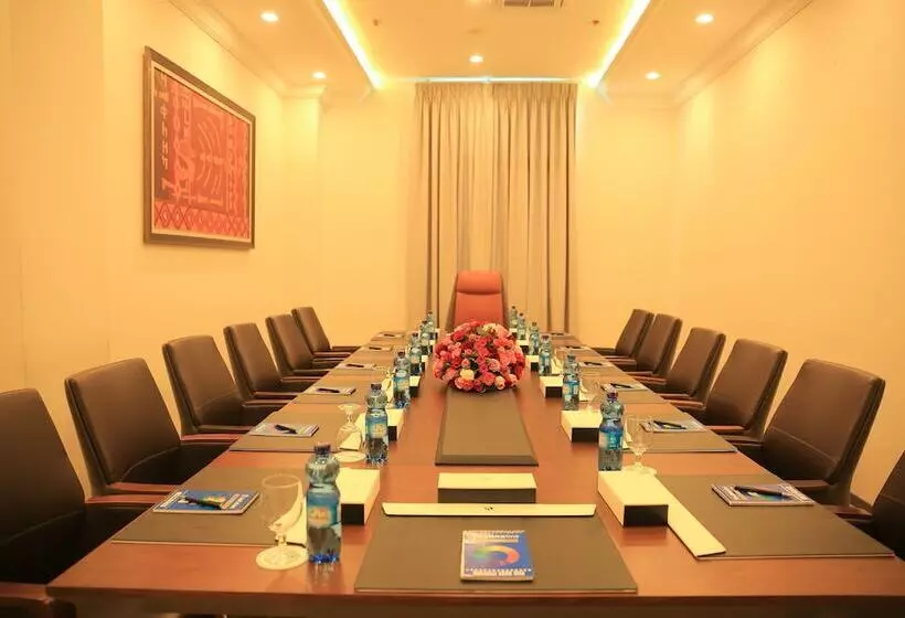 هتل Swiss Inn Nexus