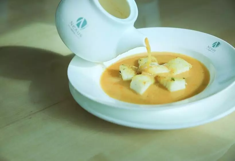 هتل Swiss Inn Nexus