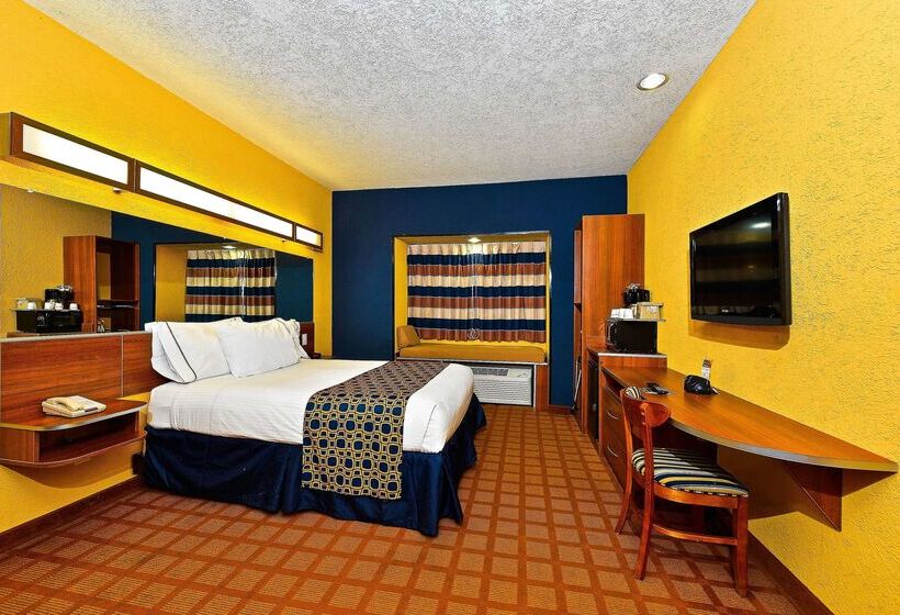 Microtel Inn & Suites By Wyndham New Braunfels I 35
