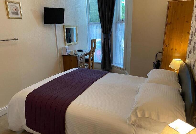 Aamiaismajoitus (B&B) Paignton Court