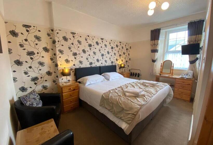 Aamiaismajoitus (B&B) Paignton Court