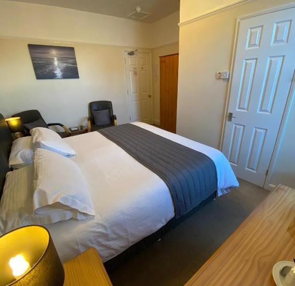 Aamiaismajoitus (B&B) Paignton Court