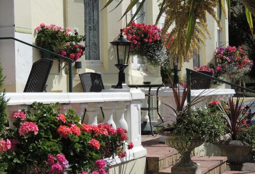 Aamiaismajoitus (B&B) Paignton Court