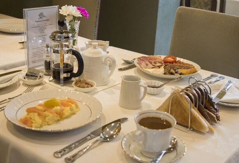 فندق Albert & Victoria Guest House