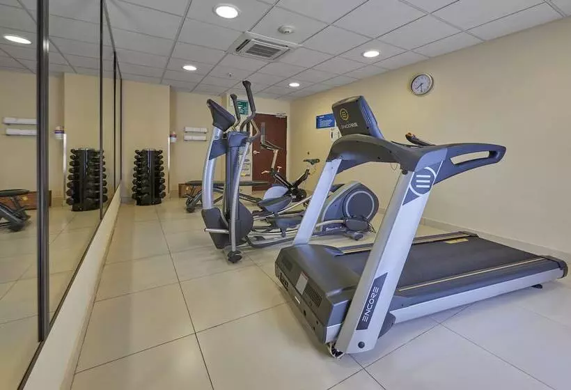 هتل City Express By Marriott Campeche