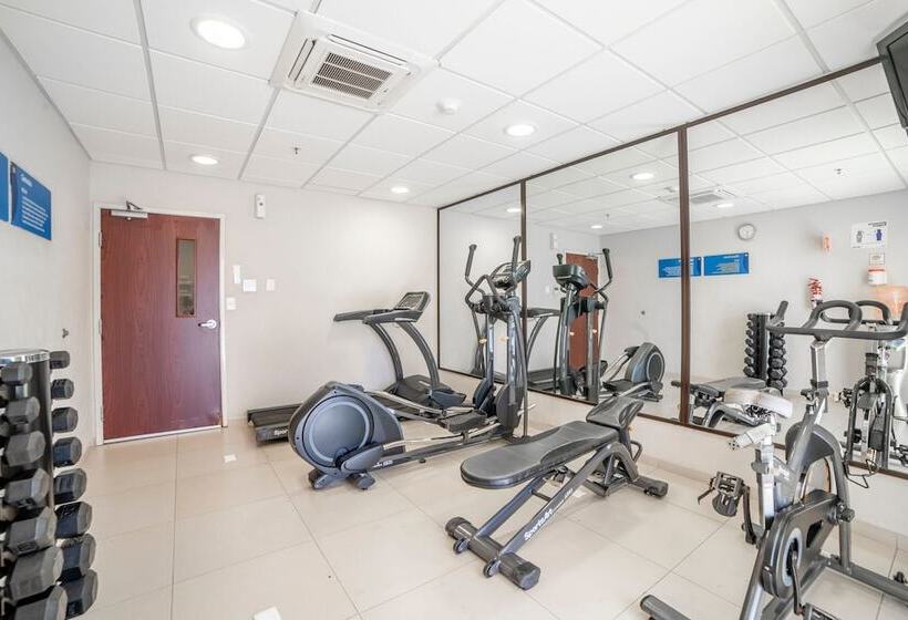 Hotel City Express By Marriott Campeche