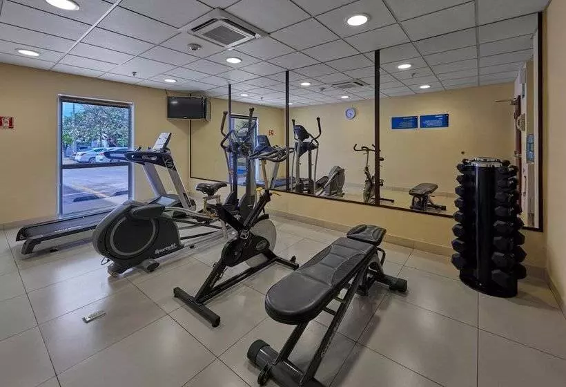 هتل City Express By Marriott Campeche