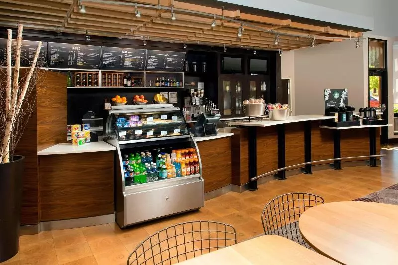 Отель Courtyard By Marriott Tyler