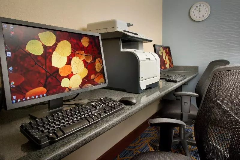 호텔 Holiday Inn Express   Tullahoma, An Ihg