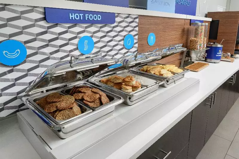 호텔 Holiday Inn Express   Tullahoma, An Ihg