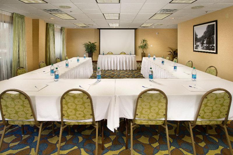 فندق Holiday Inn Express   Tullahoma, An Ihg