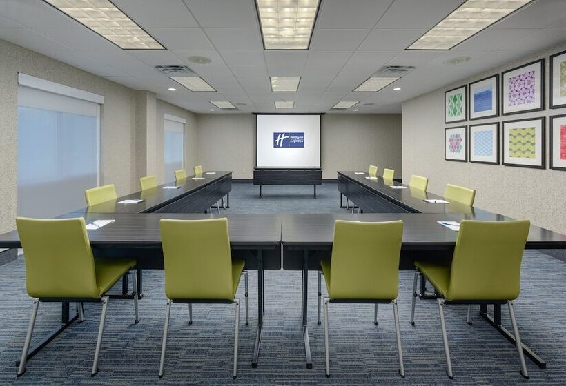 فندق Holiday Inn Express   Tullahoma, An Ihg