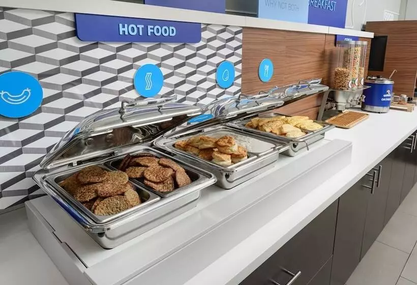 호텔 Holiday Inn Express   Tullahoma, An Ihg