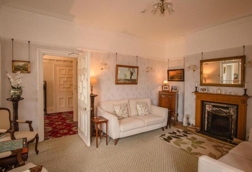 בית מלון כפרי Rockvale House