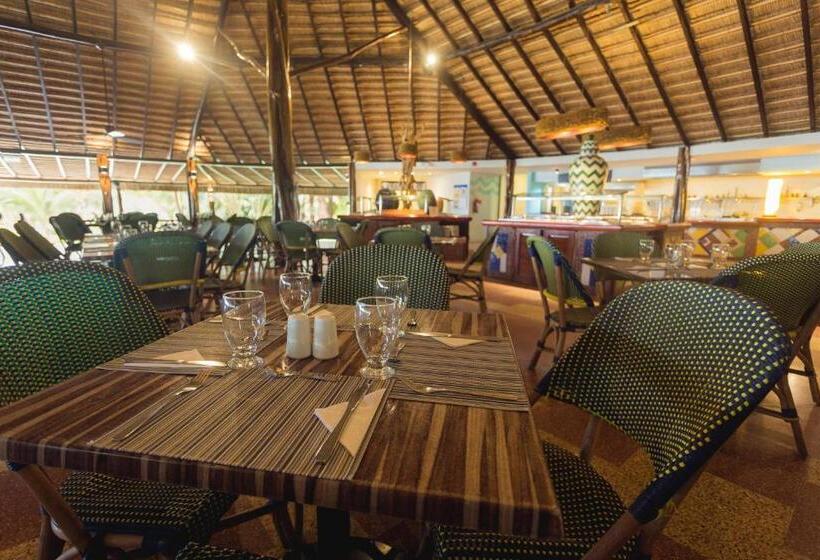 בית מלון כפרי Royal Decameron Punta Centinela   All Inclusive