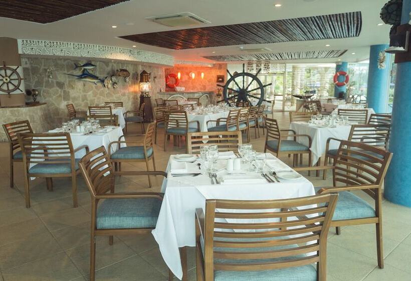 בית מלון כפרי Royal Decameron Punta Centinela   All Inclusive