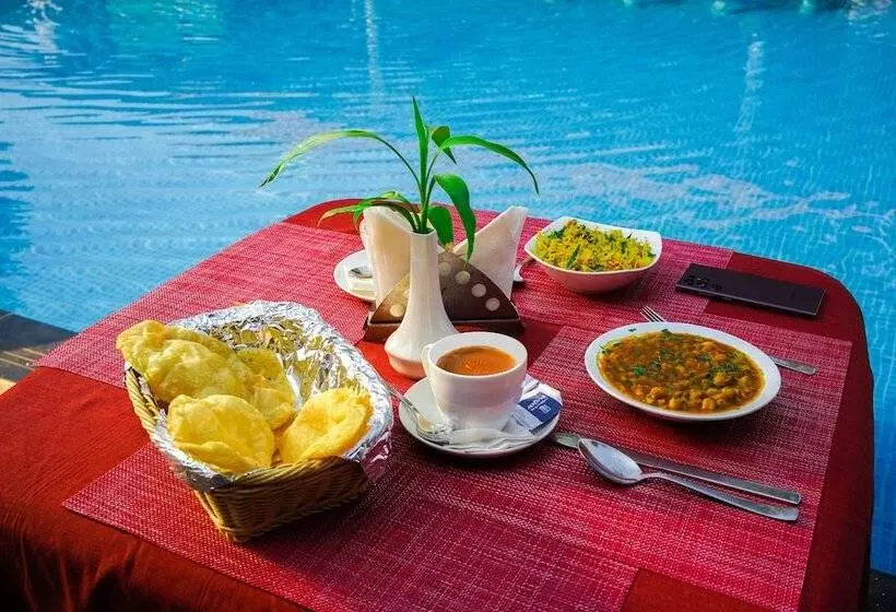 Hotell Royale Assagao Resort   Near Vagator Beach