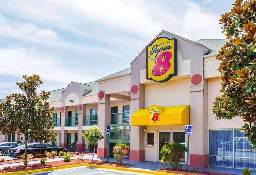 Отель Super 8 By Wyndham Stafford