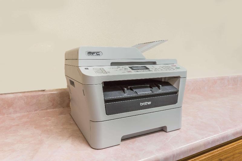 Отель Super 8 By Wyndham Stafford