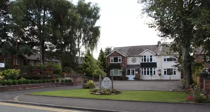 호텔 The Hinton Guest House