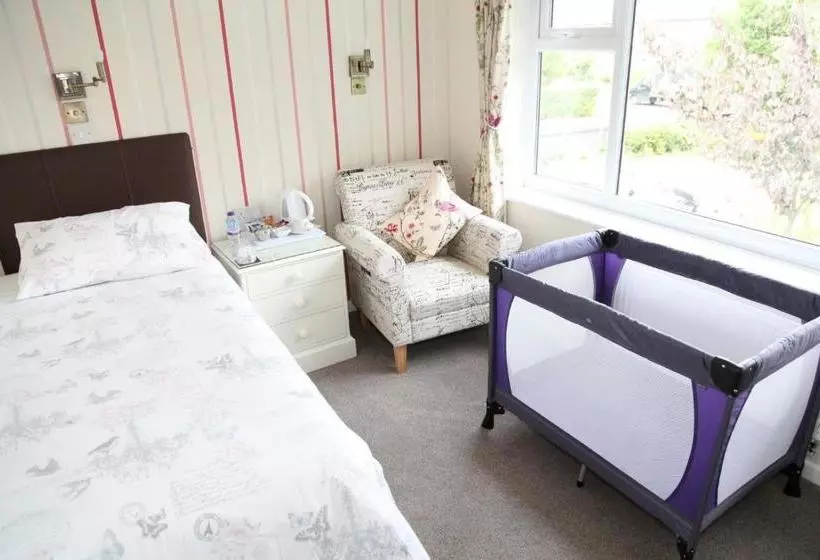 호텔 The Hinton Guest House