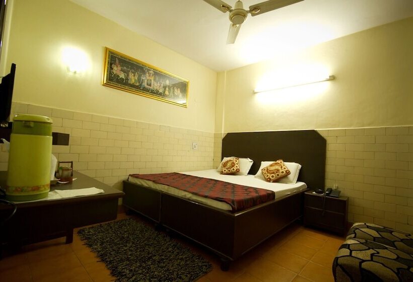 ホテル Woodland Dx