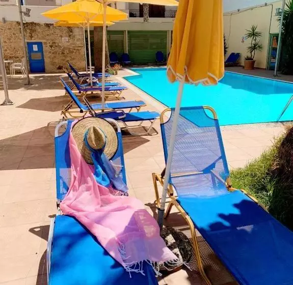 Kassavetis Center   Hotel Studios & Apartments