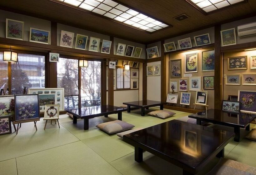 Ekinariya Ryokan